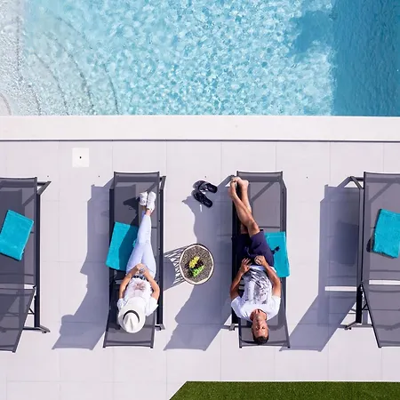 Villa By The In Pula Stinjan
